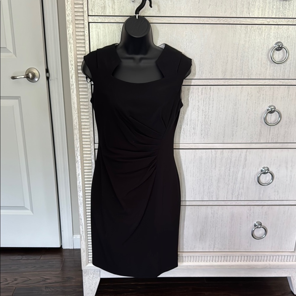 Calvin Klein Black Sleeveless Sheath Mini Dress
